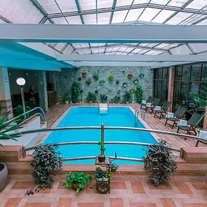 Pino Vere Palace Отель